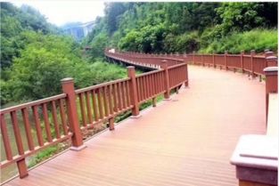 營口旅游景區(qū)看臺木塑護欄材料與戶外地板的優(yōu)勢與應用